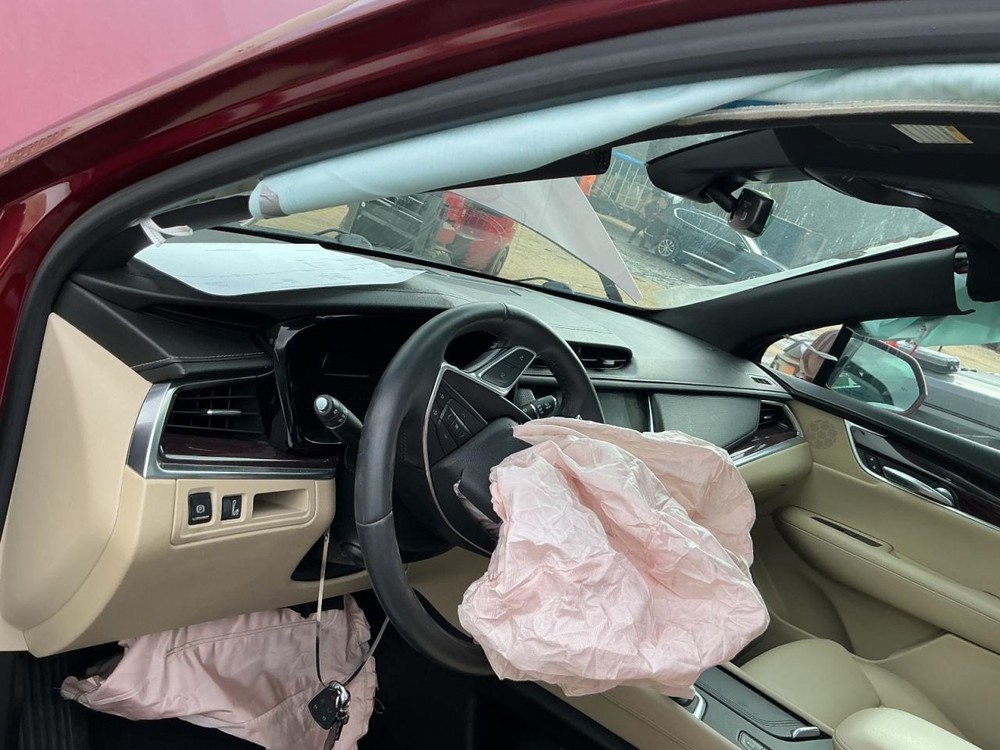 Fuse Box Engine Fits 17-19 XT5 4972220