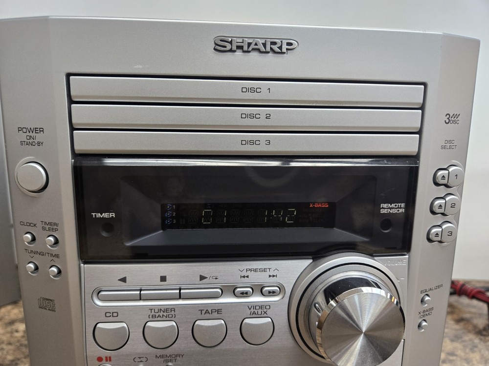 Sharp XL-HP500 stereo components system w/remot fully working
