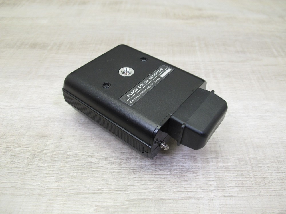 Minolta Flash Color Receptor in the Case