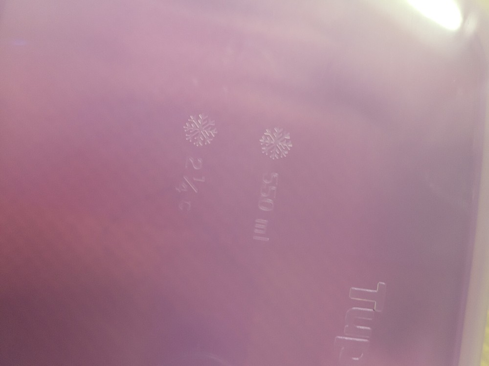 Tupperware Freezer Mates Medium Container 1.5L AND 6c cups **2 Containers**