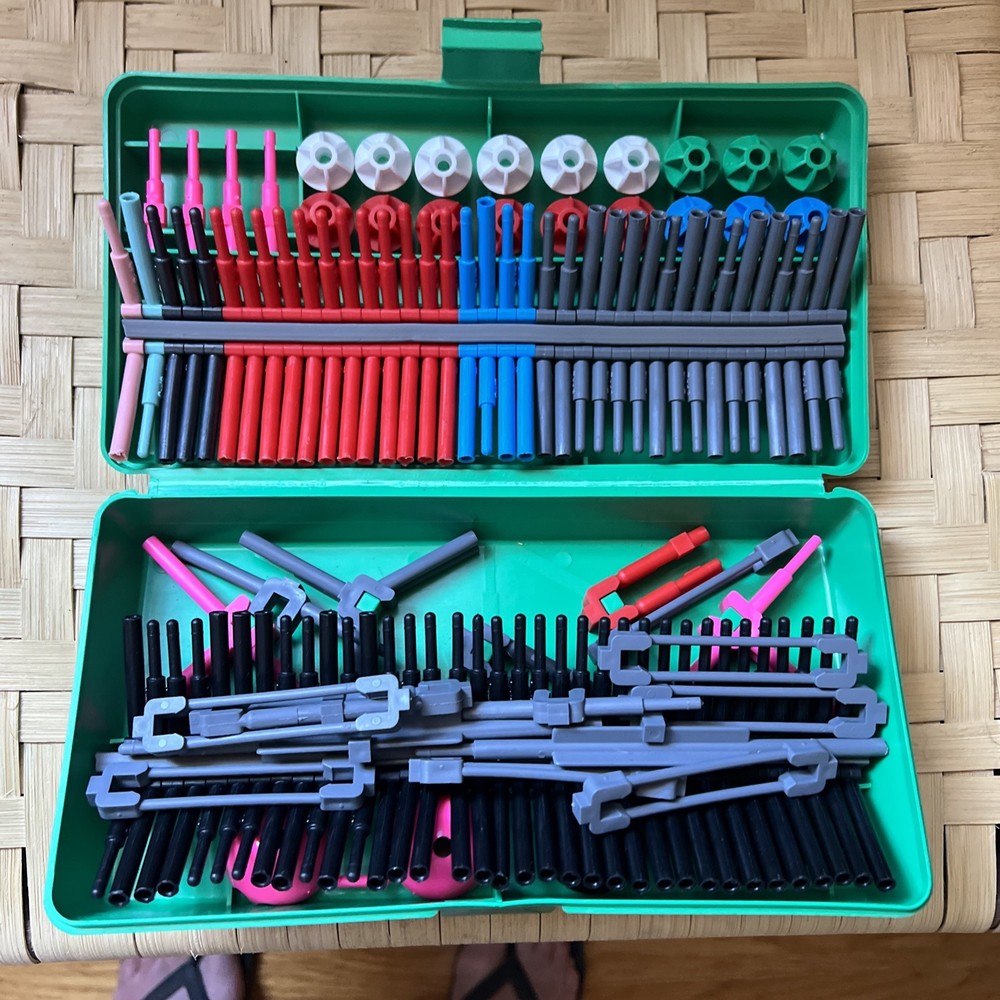 Molecular Visions Flexible Molecular Model Kit 1996 Edition