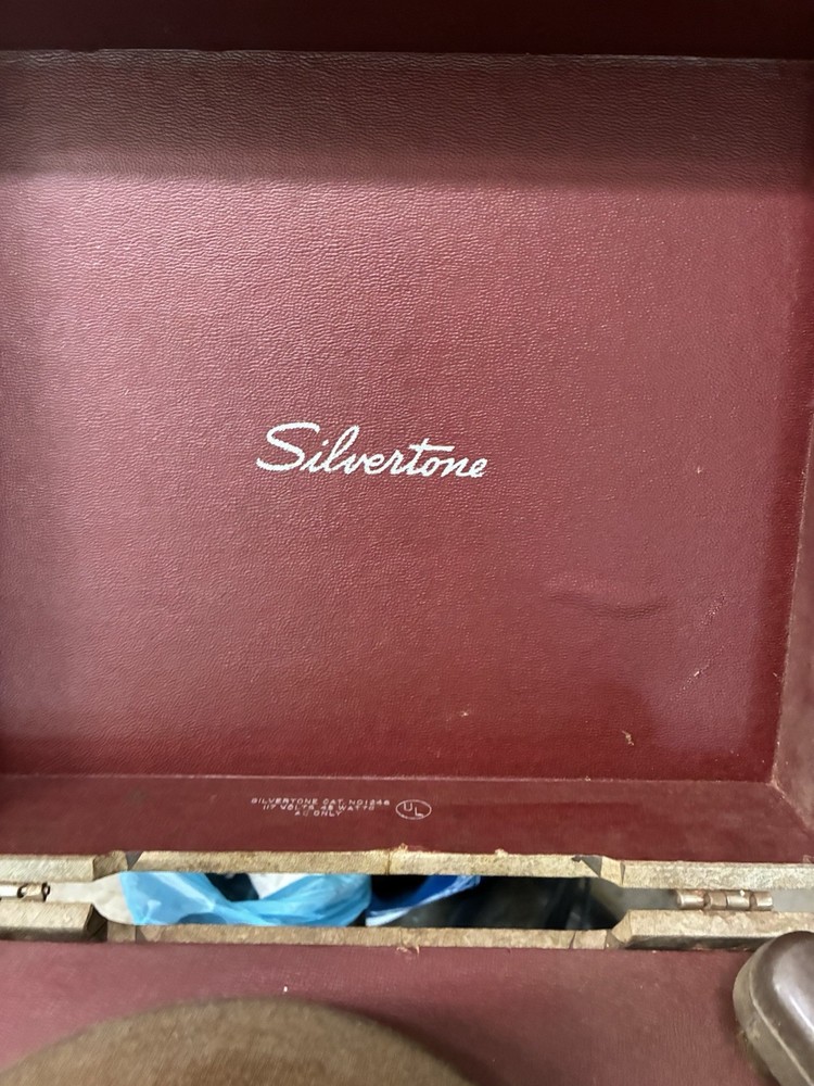 Vintage Silvertone Suitcase Record Player Phonograph