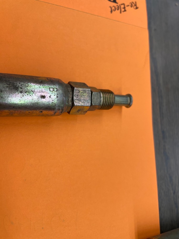 Eaton Weatherhead Crimp Fitting 04U-B04