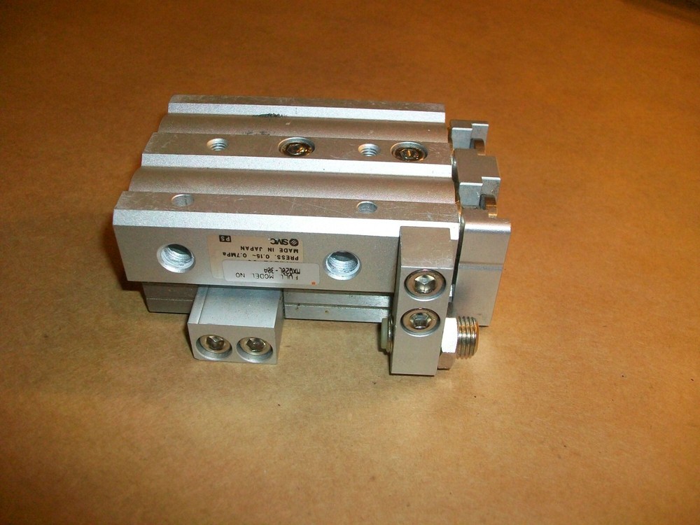 SMC Pneumatic Slide Table MXQ20L-30A    USED