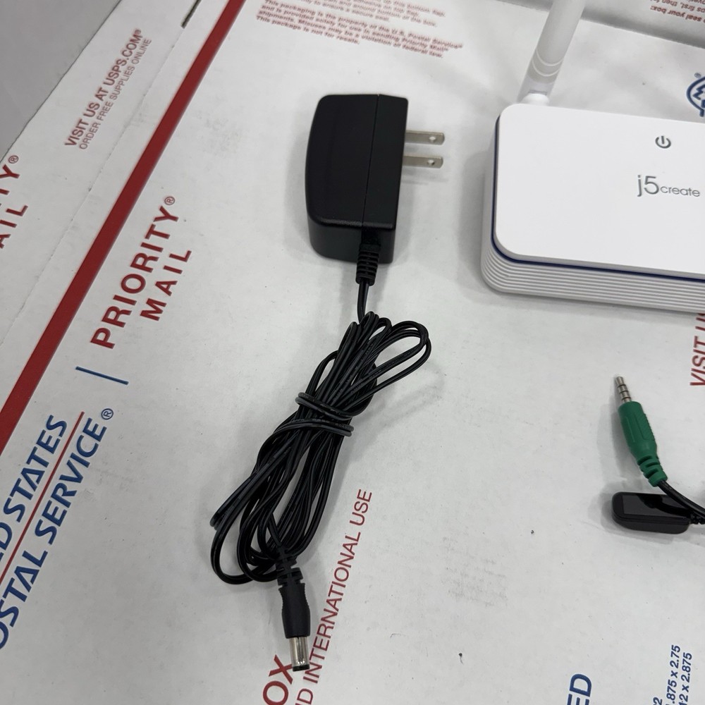 J5 Create JVAW52 Wireless HDMI Display Transmitter Receiver Extender