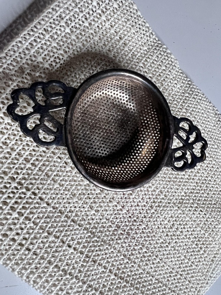 Silver Plated Tea Strainer Double Handle Perforated Bowl Tea Leaf Kitchen Gadget