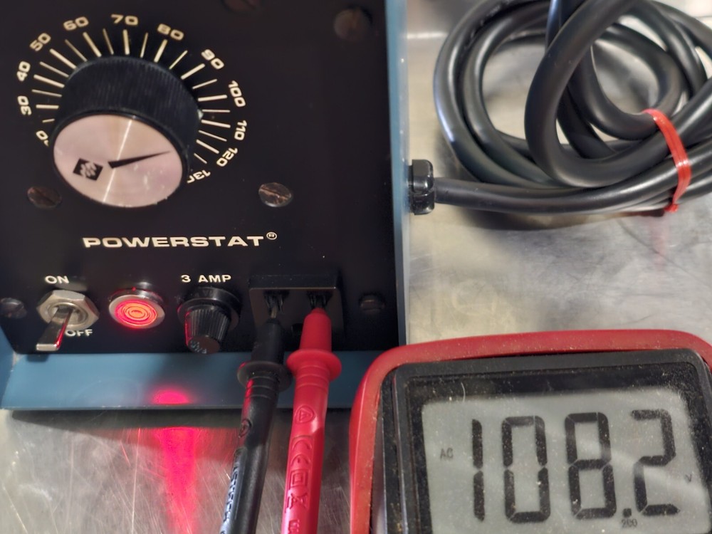 Superior Electric L10B Powerstat Variable Autotransformer