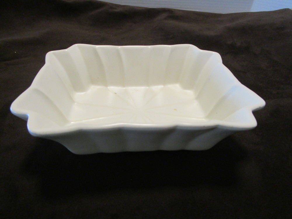Vintage Regal-Hull Pottery Dish Bowl Planter Rectangular Paneled Cream #318 A