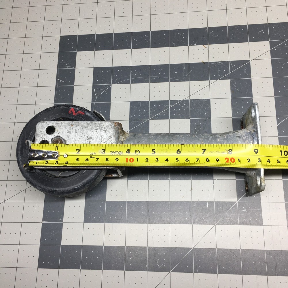 PITCO OEM B3902304 9" Rigid Caster Locking #1