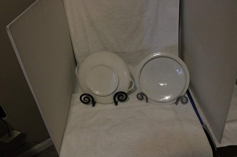McNichol Martin Unmarked Green Trim 1 Quart Covered Casserole