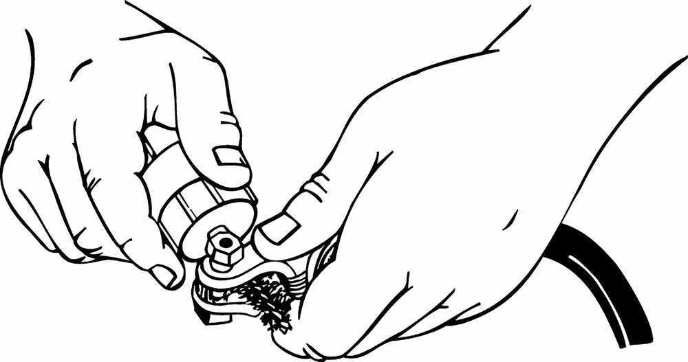 Lisle 11120 Battery Brush