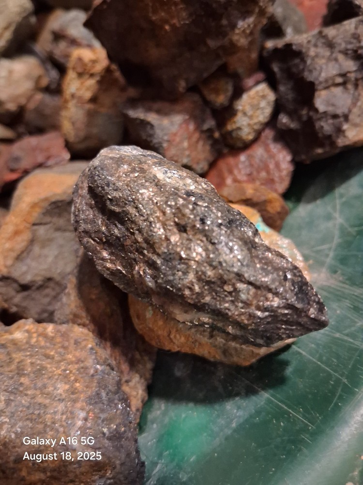 GOLD SILVER AND PLATINUM ORE 1 POUND HIGHLY MINERALIZED SPECIMENS