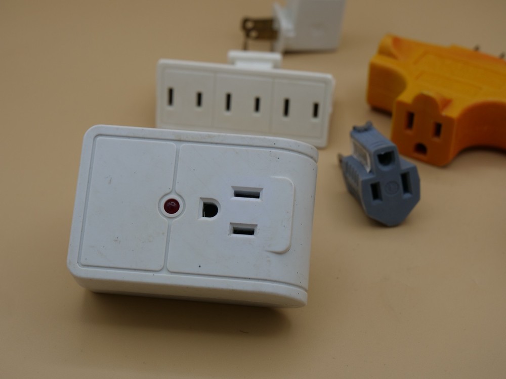 Lot Of 6 Various Multi-outlet Adapters