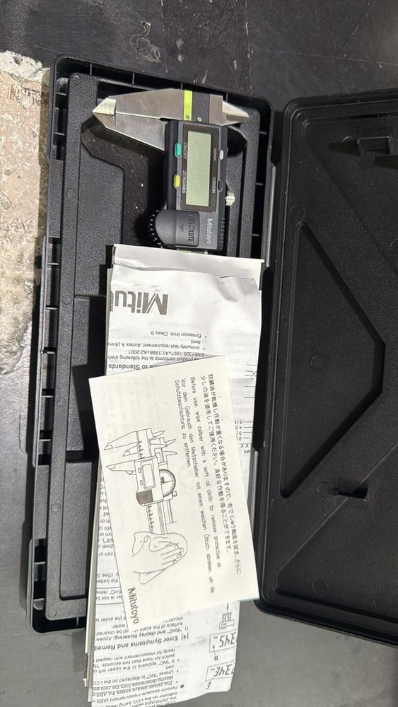 Japan - 500-196-30 Mitutoyo Digital Caliper | 0-6" (150mm) | Absolute Encoder US