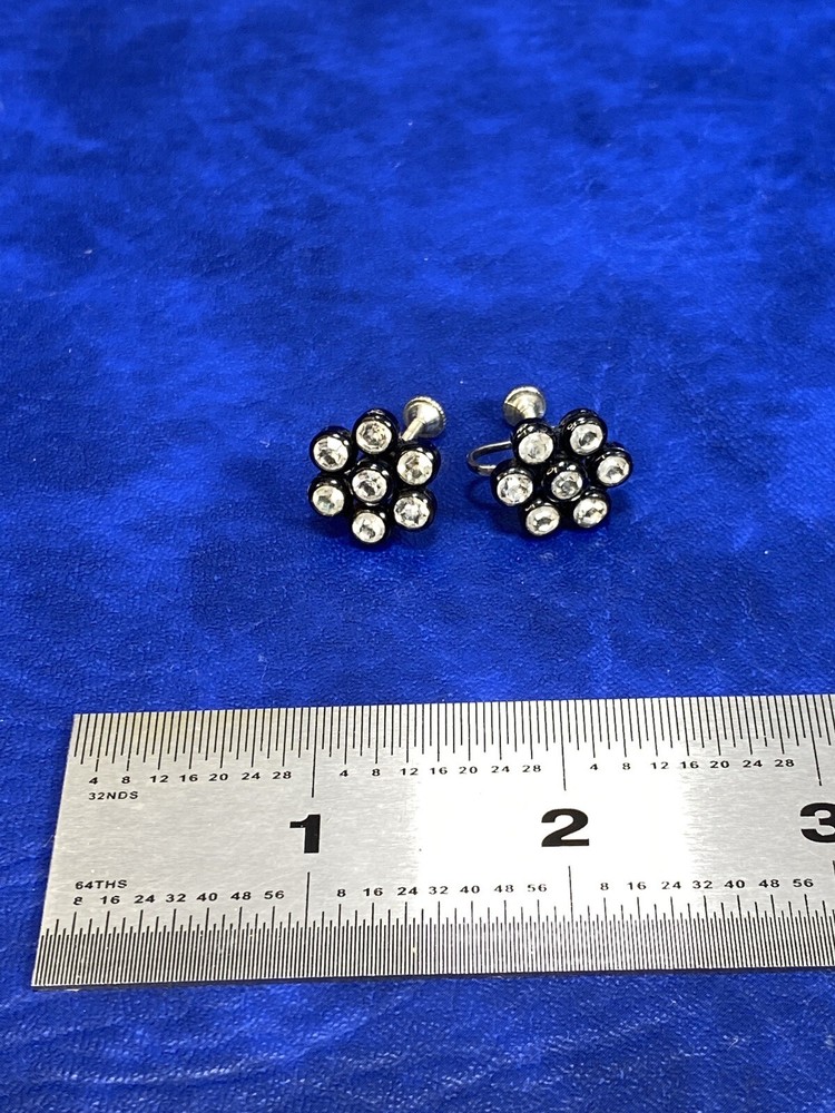 Vtg Unsigned Black Plastic Clear Rhinestone Cluster Screw Back Earrings