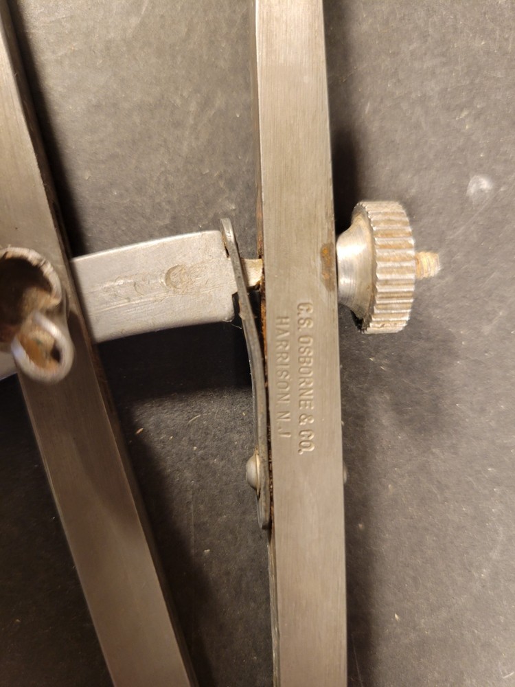 Vintage C.S. Osborne 12" Divider