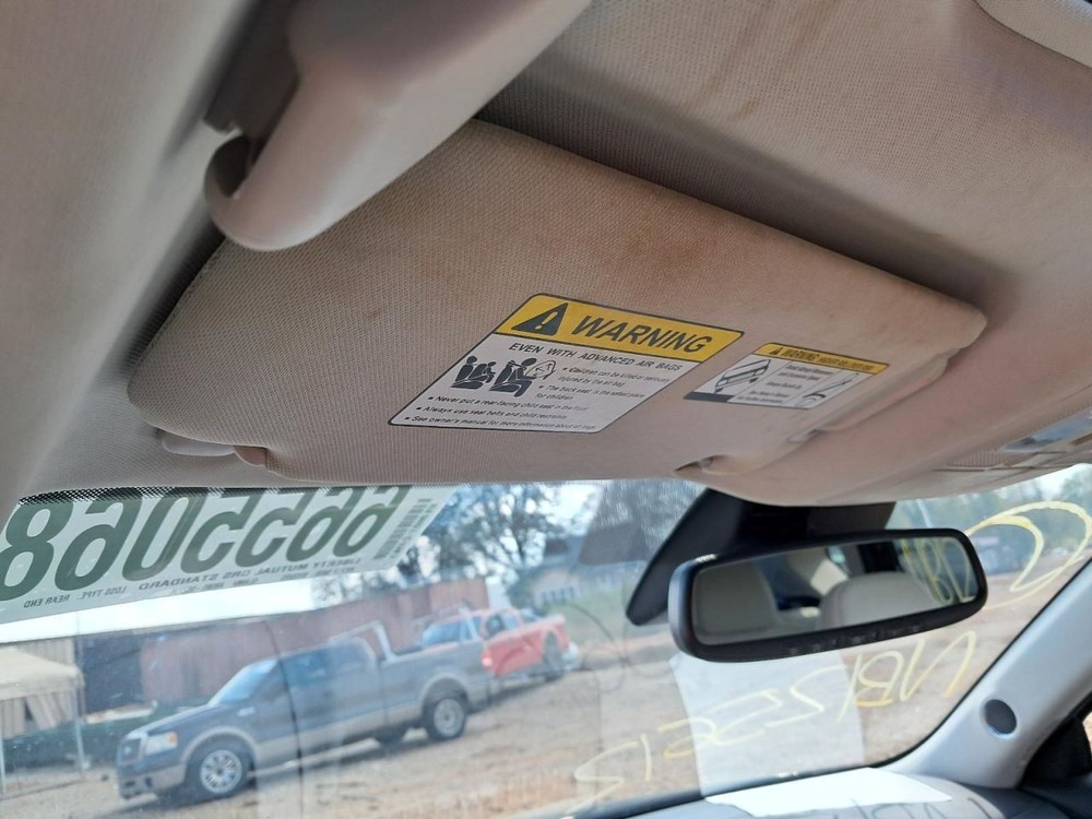 CX-5 2017 Glove Box 4796316