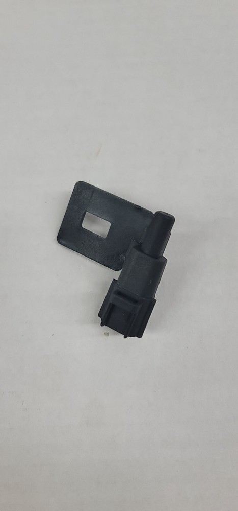 Ambient Air Temperature Sensor Standard AX75