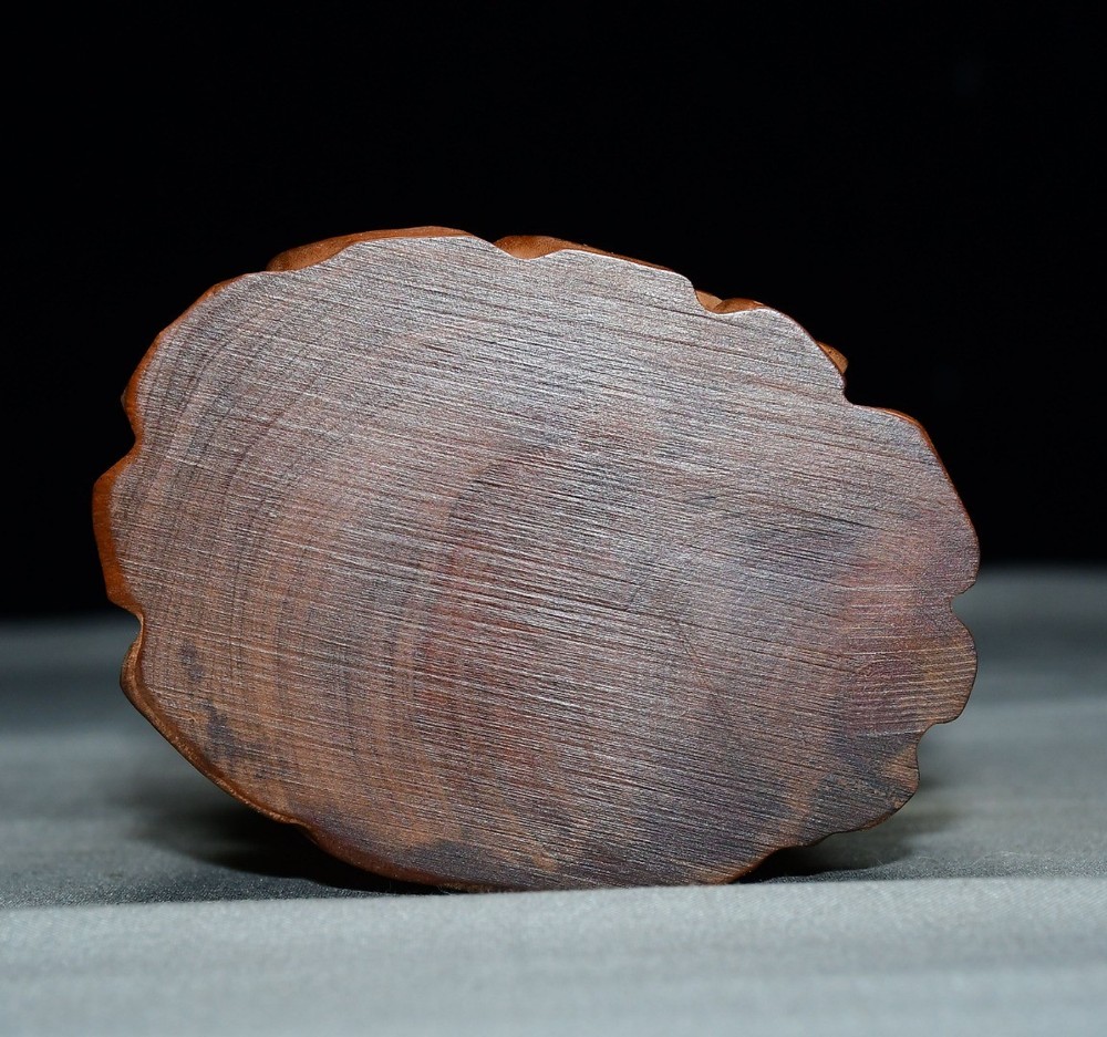 Exquisite Small Leaf Boxwood Pine Lower Damo Ornament