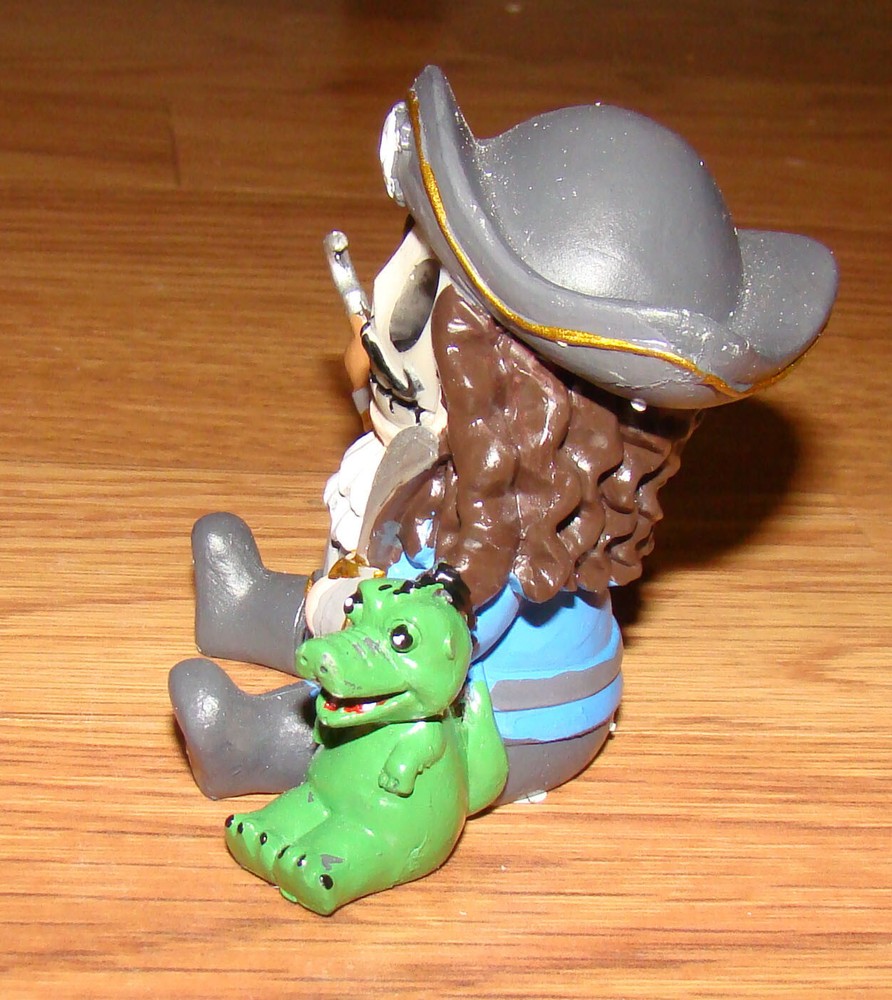 Summit Collection Furrybones - CAPTAIN HOOK + Crocodile (15852) Skeleton