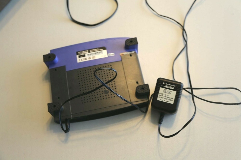 Linksys BEFSR41 v2 EtherFast Cable/DSL Router 4Port Switch