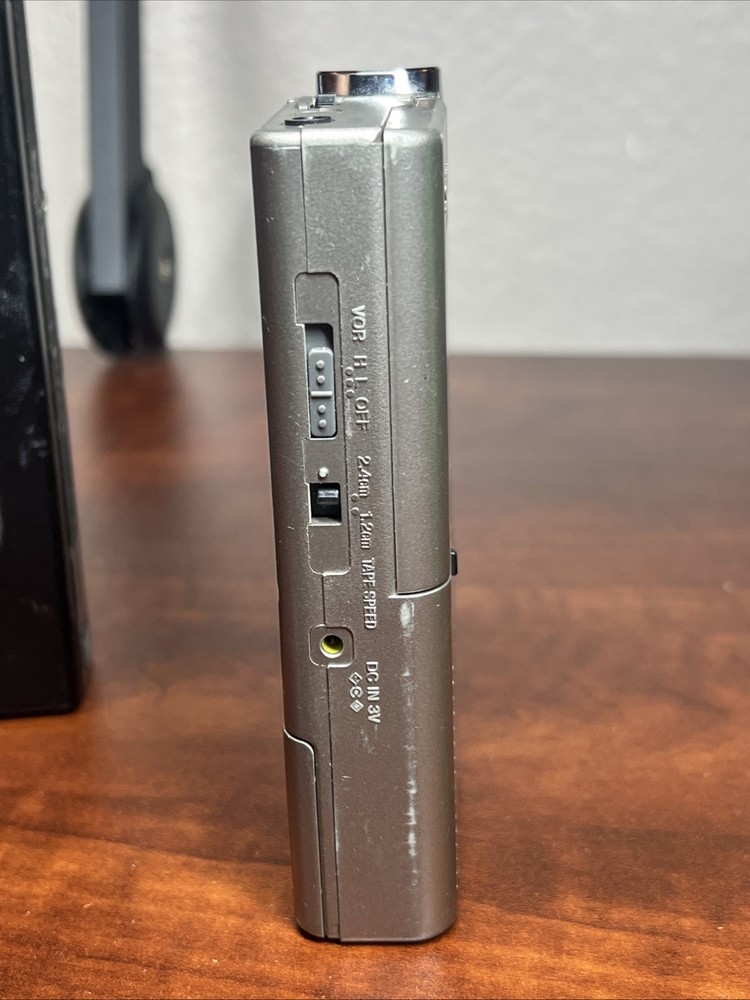 Powers On Doesn’t Work Sony Microcassette Recorder M-530V Voice Operated