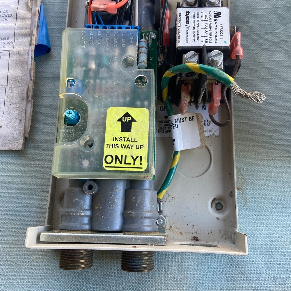 Eemax EX90T-ML Thermostatic Mini Hot Water Heater Tankless Made USA 240V Unused