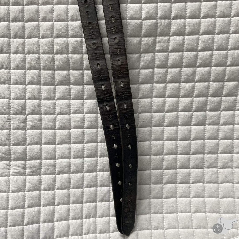 Prestige 17" M DX Jumping Saddle