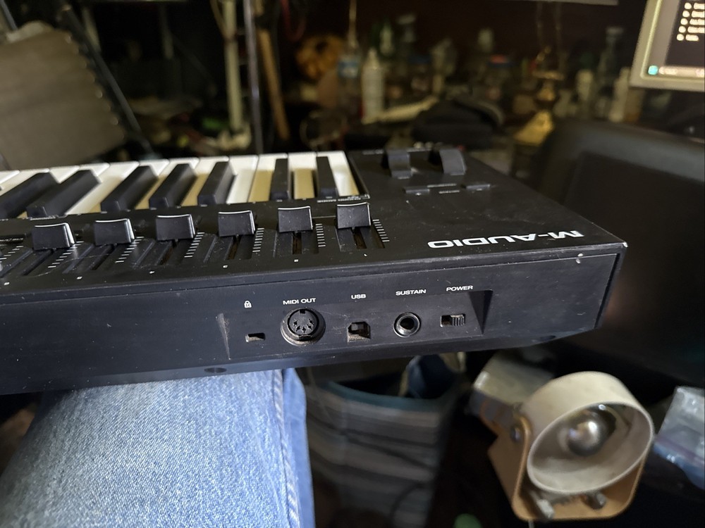M-Audio Oxygen Pro 49-Key Keyboard Controller Power Source Not Included