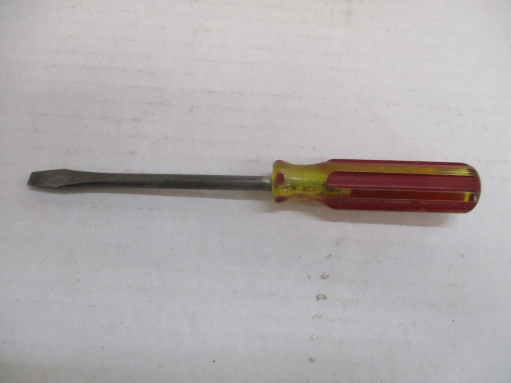 Defiance by Stanley 4 Pc Flat Head Screwdrivers