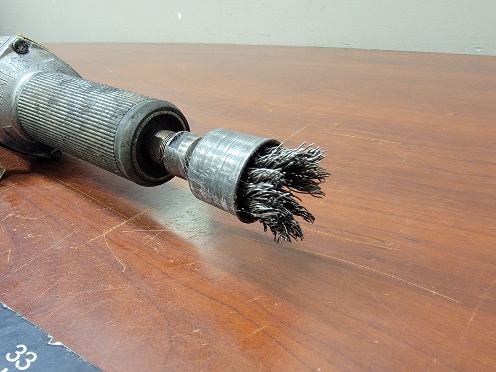 DeWalt 1-1/2" Die Grinder DW887