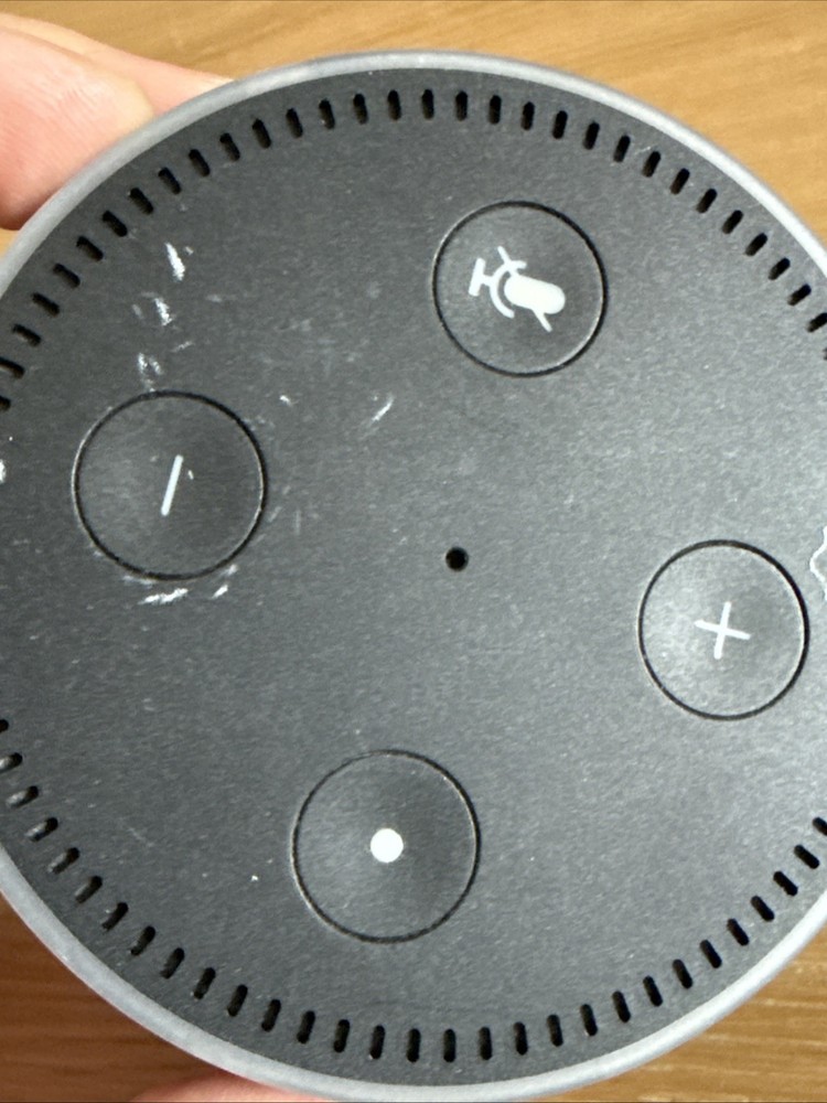 Amazon Echo Dot 2nd Generation Smart Speaker - Black (RS03QR) Untested