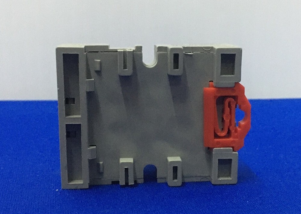 DAYTON 5X852-M RELAY SOCKET