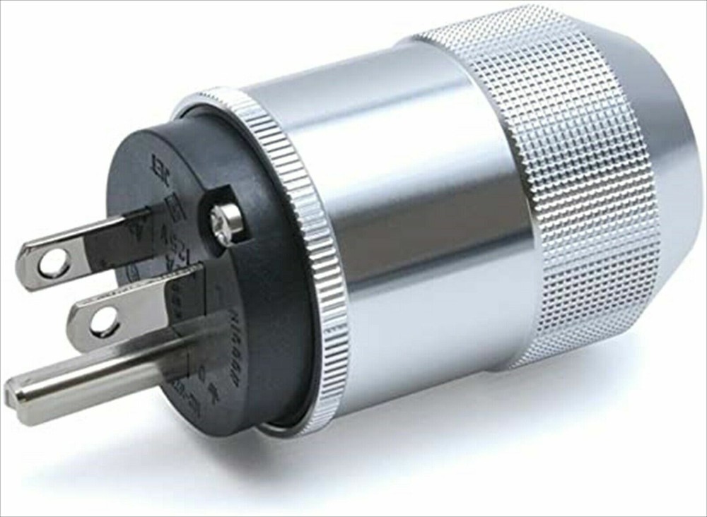 Official Oyaide power plug M1 Electrical Plug