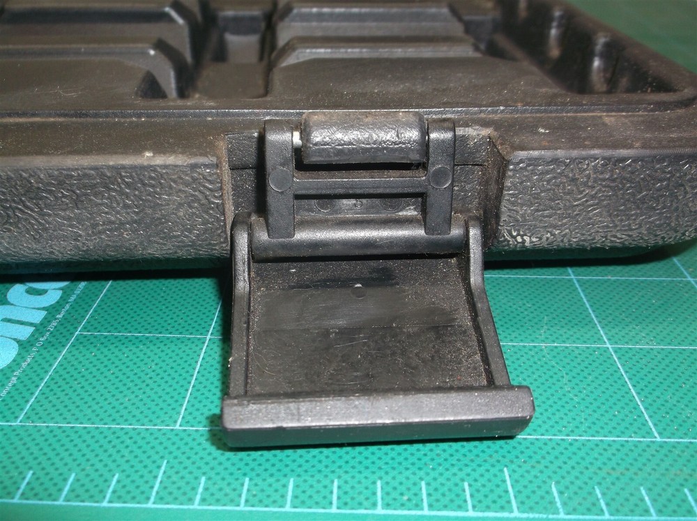 Case Only For A Matco Tools 7-Ton Puller/Bearing Separator With One Broken Latch