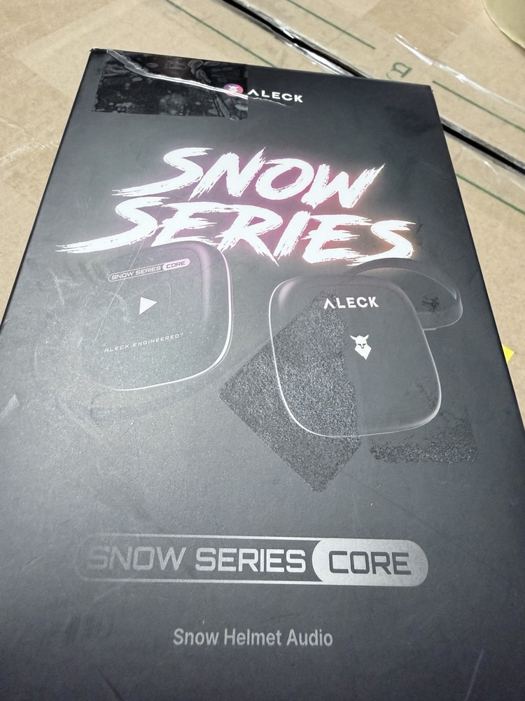 ALECK Snow Series Core Wireless Bluetooth Ski Helmet Speakers