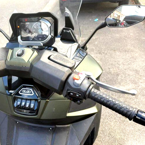 KYMCO CV3 SW.ASSY RIGHT HANDLE COMP. 3515A-AGJ5-E00