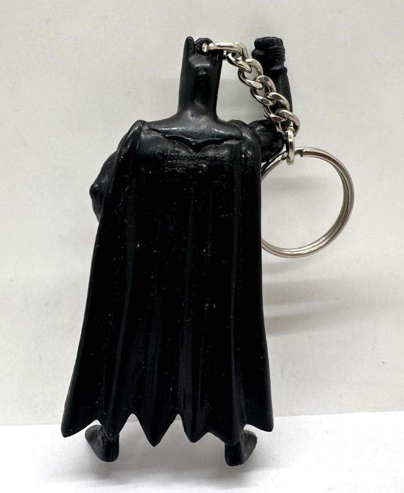 VTG Batman Returns Keychain 1992 Applause PVC DC Comics Keyring 3.5”