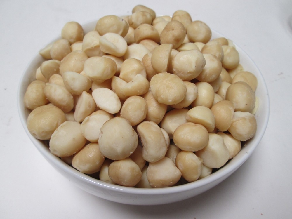 Raw Macadamia Nuts, 5 lbs/bag-greenbulk
