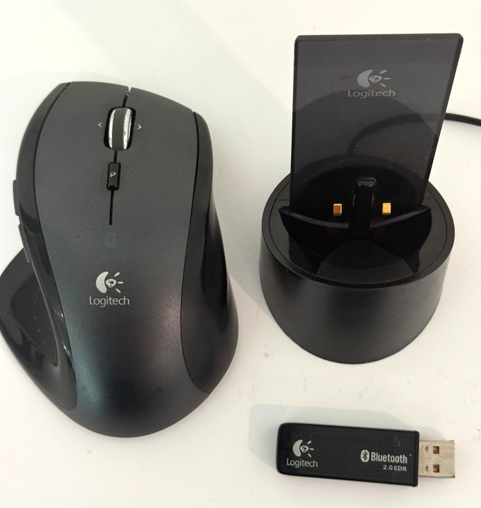 Logitech MX Revolution MX 5500 Mouse M-RCL124 w/ Charging Dock & USB Transceiver