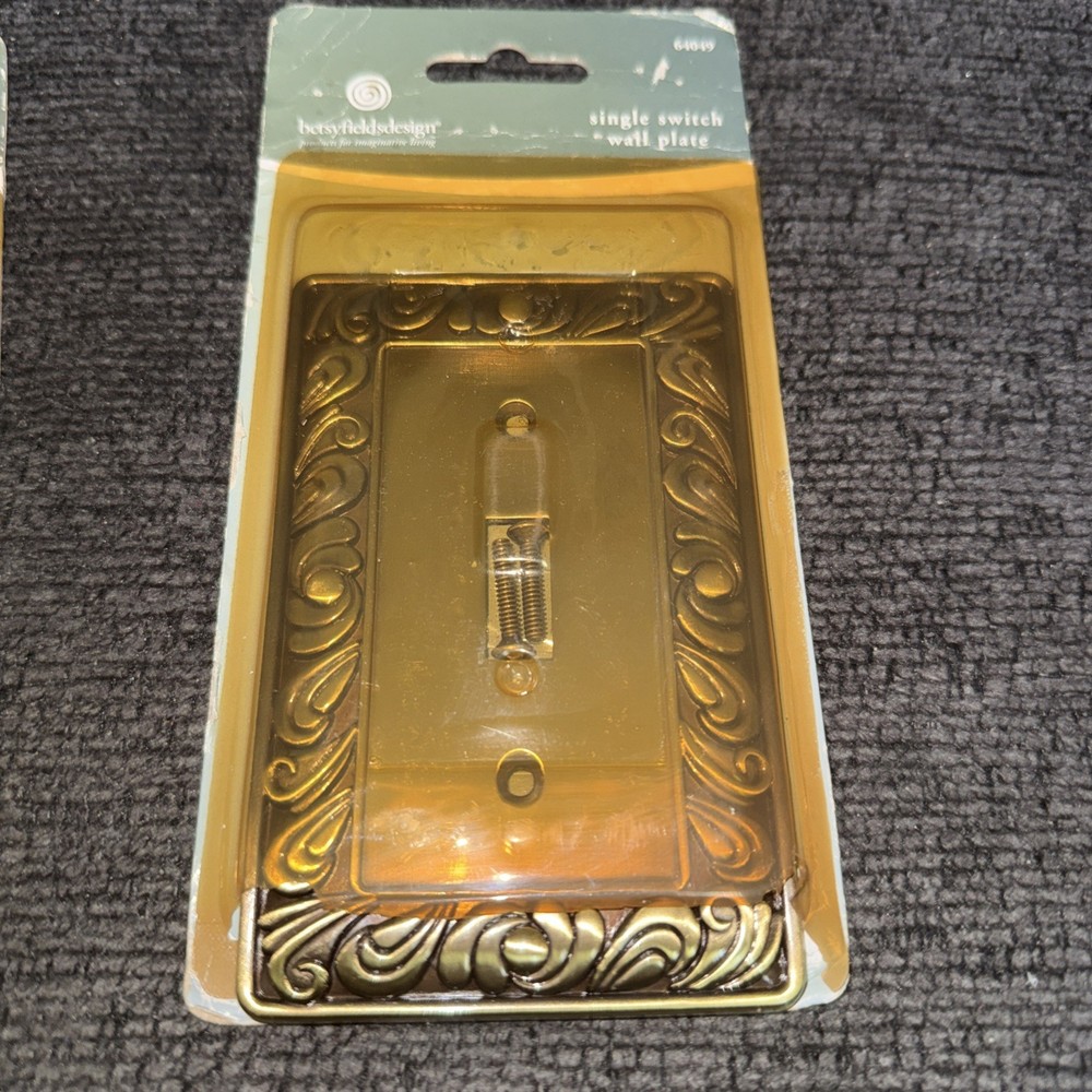 Betsy Fields Design 2003 Brass Wall Plate Single Duplex & Brass Single Switch