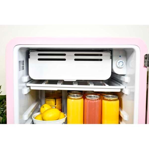 Frigidaire, 3.2 Cu. Ft. Retro Compact Refrigerator, Pink