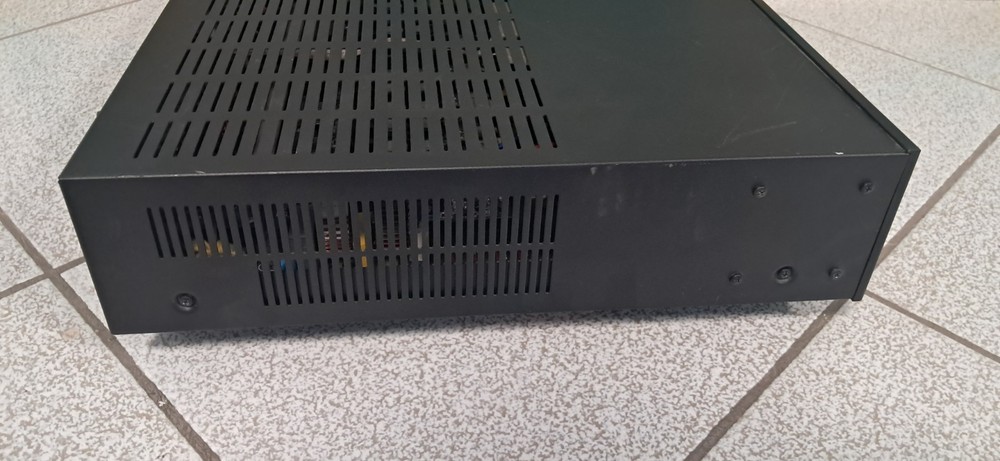 TRUAUDIO A75 Multizone amplifier