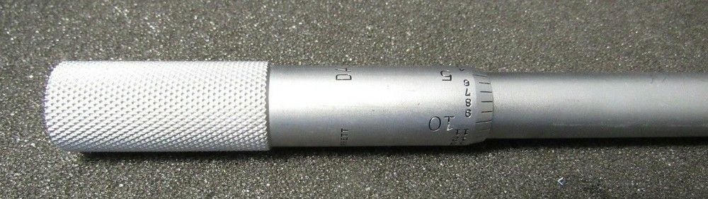 Daedal Linear Stage 1" Travel W/Starrett Micrometer