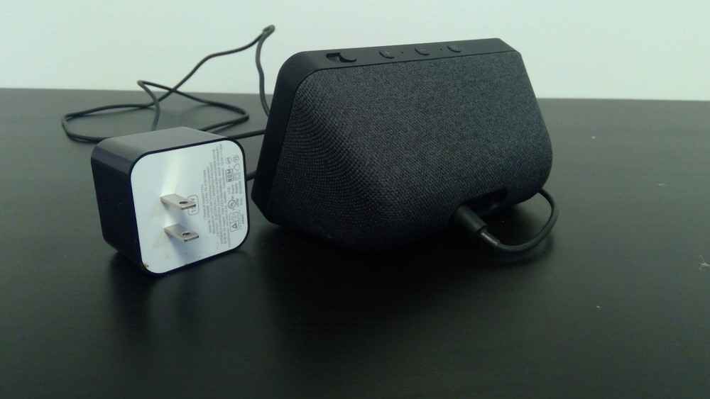 Amazon Echo Show 5 Smart Speaker 1st Generation