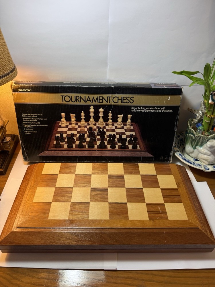 Vintage Pressman Tournament Chess Set Foldable