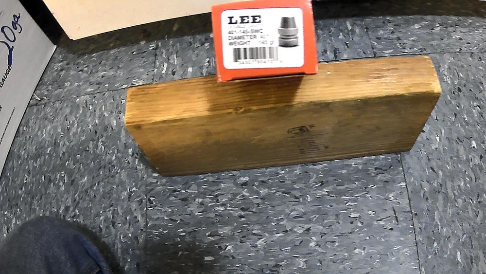 Lee 401-145-SWC bullet mold
