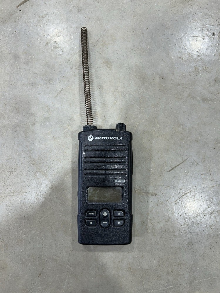 Motorola RDM2070D Two Way Radio