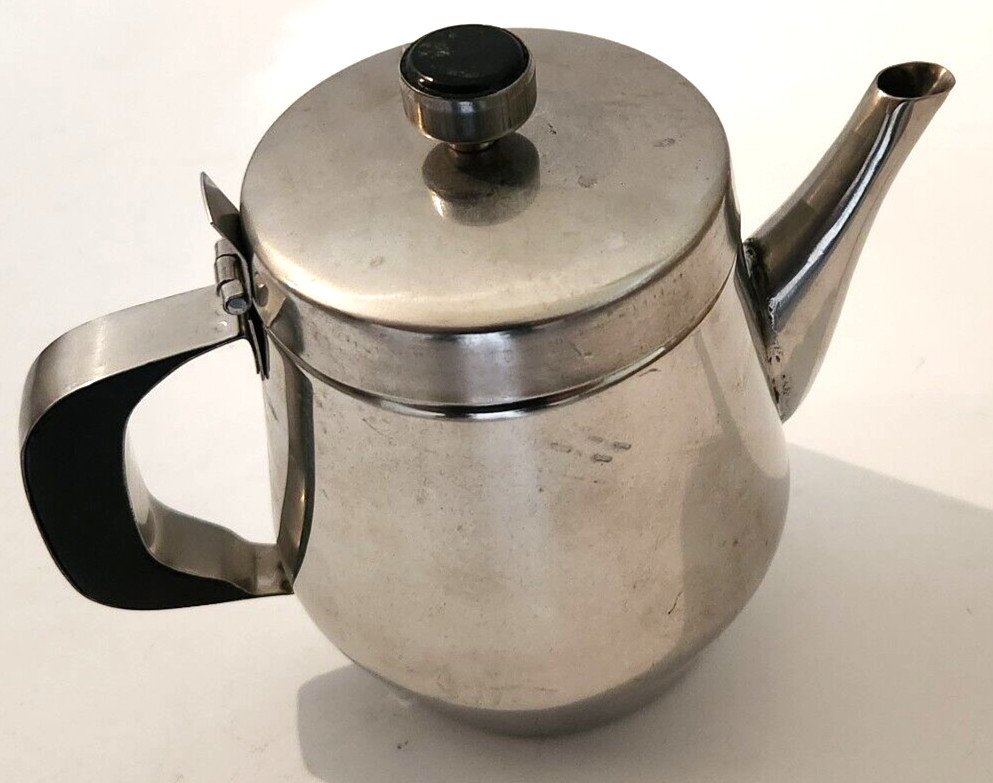 20 Ounce Uplate Stainless Steel Kettle Server
