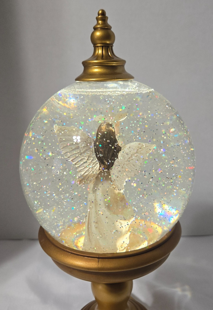 Cracker Barrel Angel Glitter Globe Illuminated w/ Continual Glitter Motion